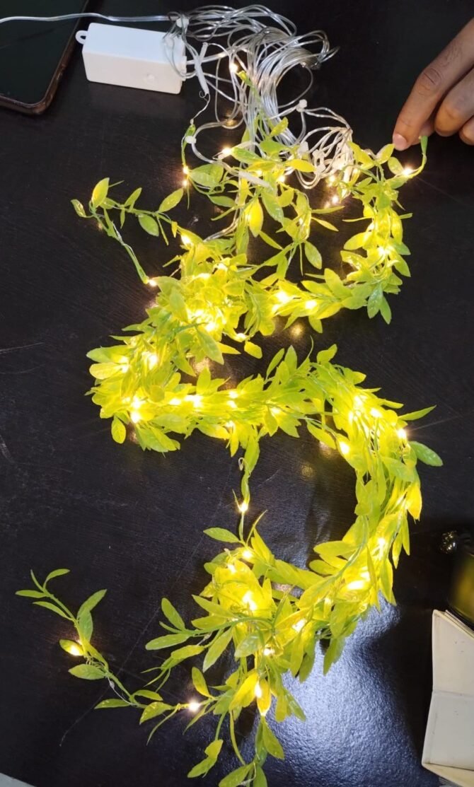 leaf curtain  light